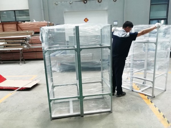 暴風雨來臨之際鋁型材框架如何包裝發(fā)貨？